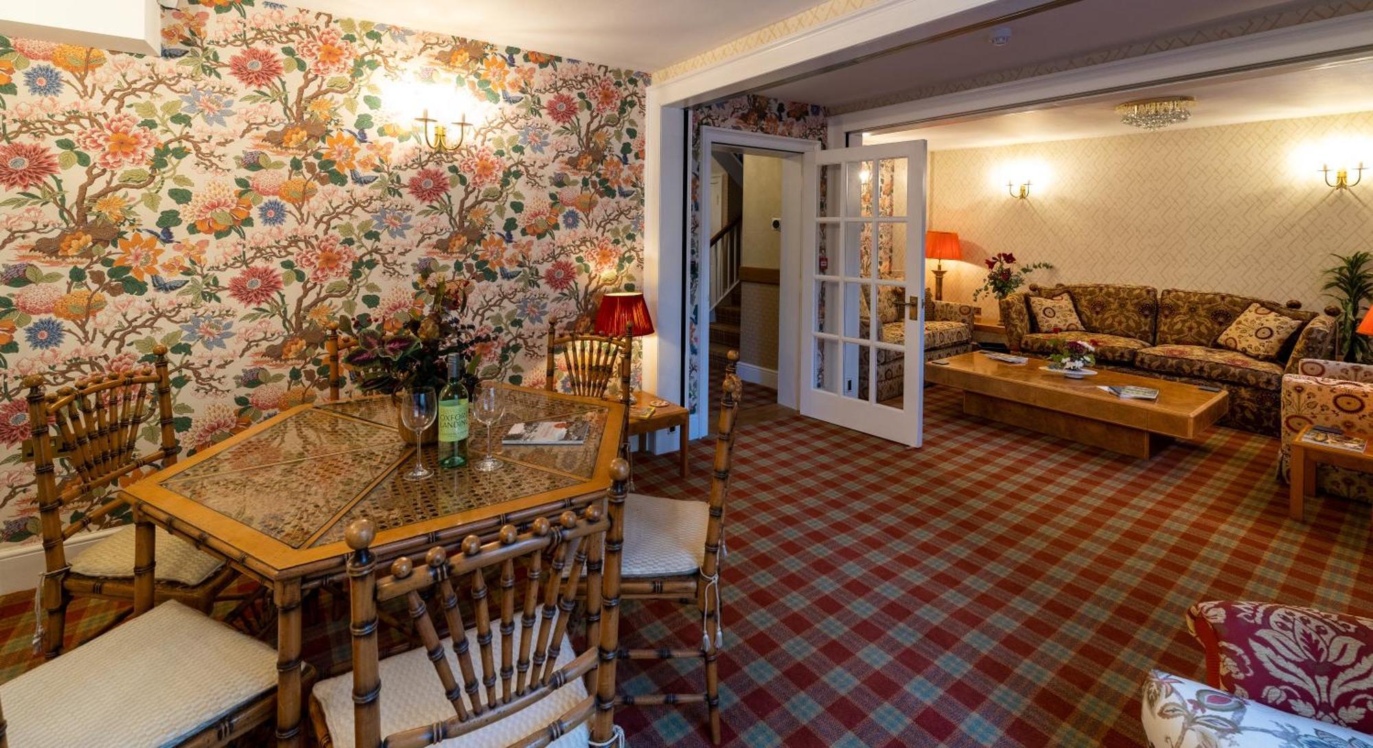 Greyfriars Hideaway Villa Oxford Exterior photo